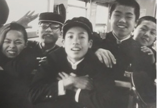 修学旅行へ行く汽車の中